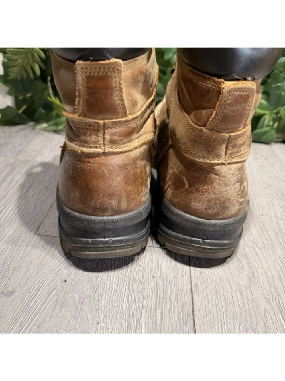 WOLVERINE W190020 8” RAMPARTS WATERPROOF DURASHOCKS MEN'S WORK BOOT SZ 8.5